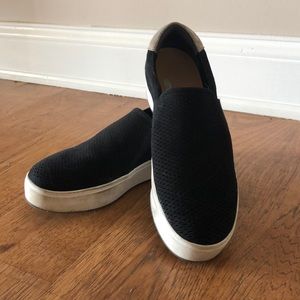 abbot lux slip on sneaker